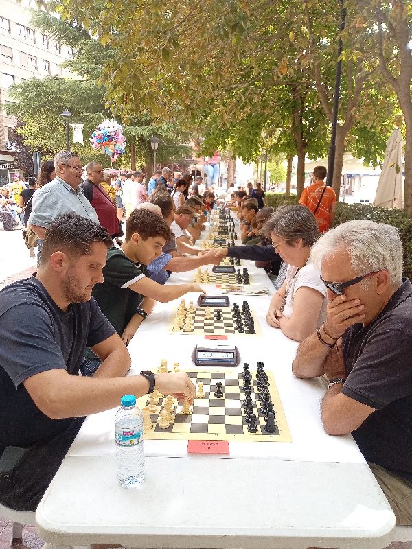Partida en curso durante el Torneo Blitz